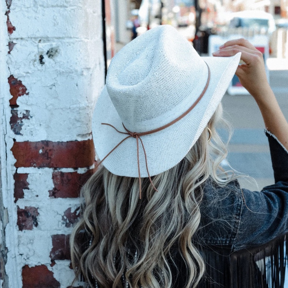 C.C White Shimmer Rancher/ Cowboy Hat